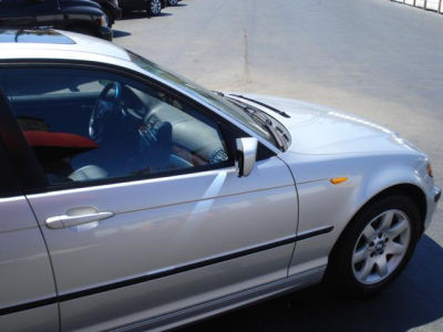 2005 BMW 325 i