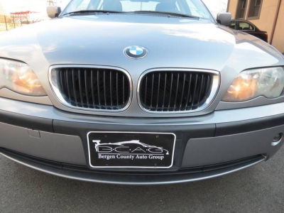 2004 BMW 325 xi