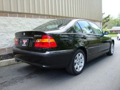 2003 BMW 325 xi