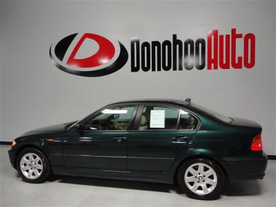 2005 BMW 325  i