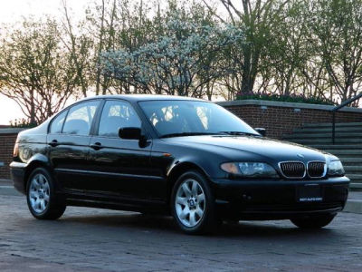 2004 BMW 325 xi