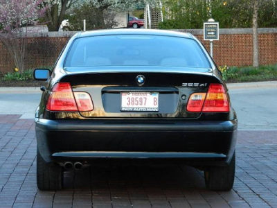 2004 BMW 325 xi