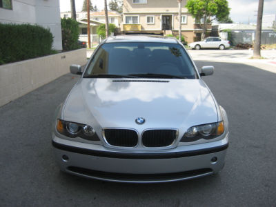 2003 BMW 325 i