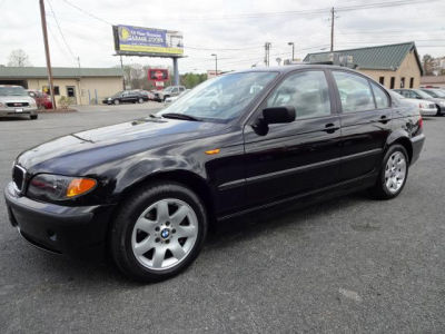 2002 BMW 325  i