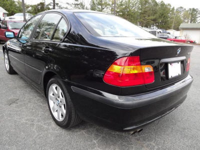 2002 BMW 325 i