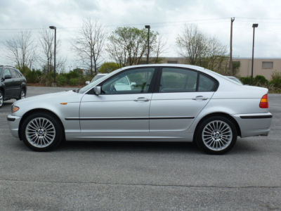 2003 BMW 325 xi