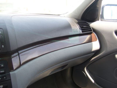 2002 BMW 325 i