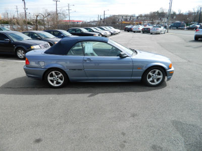 2002 BMW 325  Ci