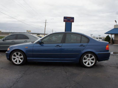 2002 BMW 325 i