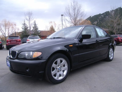 2004 BMW 325  i