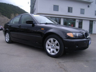 2004 BMW 325  i