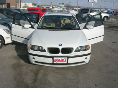 2004 BMW 325 xi
