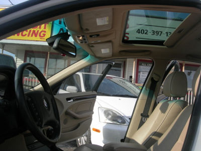 2004 BMW 325 xi