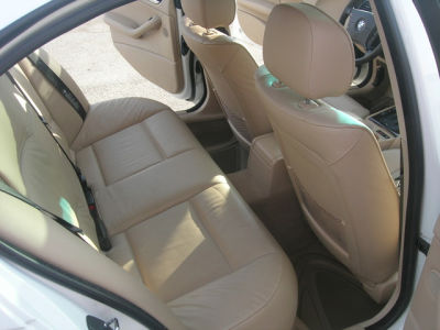 2004 BMW 325 xi