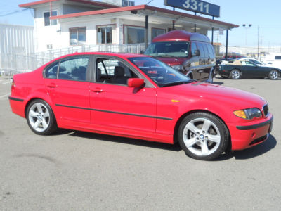 2004 BMW 325  i