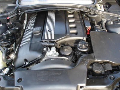 2004 BMW 325  Ci