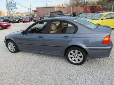 2002 BMW 325 xi