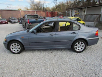 2002 BMW 325 xi