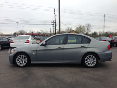2006 BMW 325 i