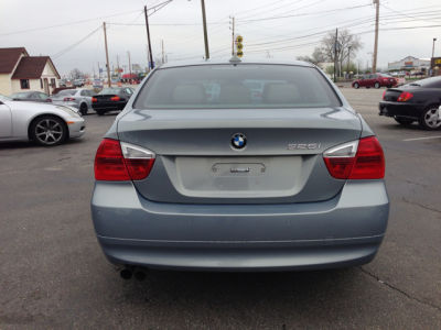 2006 BMW 325 i