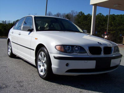 2005 BMW 325  i