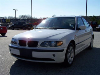 2005 BMW 325  i