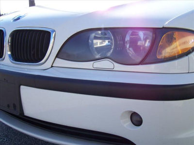 2005 BMW 325  i