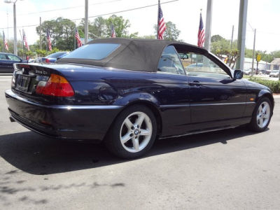 2002 BMW 325  Ci