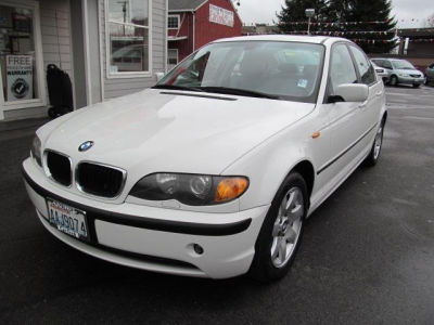 2004 BMW 325 i