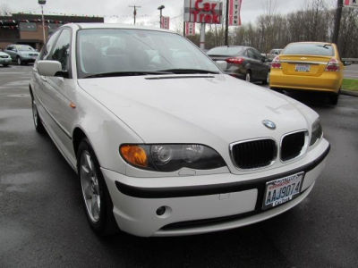 2004 BMW 325 i