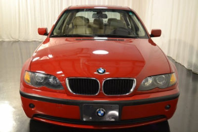 2005 BMW 325  i