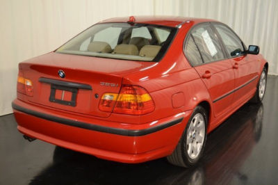 2005 BMW 325  i