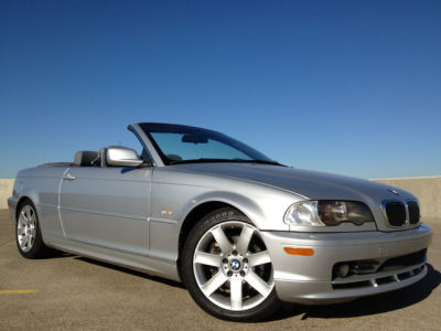 2003 BMW 325  Ci