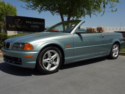 2002 BMW 325  Ci