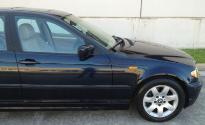 2004 BMW 325 i