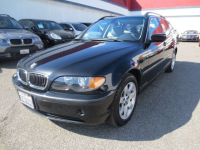 2003 BMW 325  i