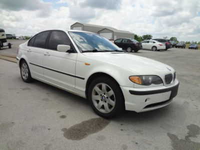 2004 BMW 325  i