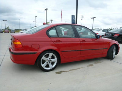 2005 BMW 325  i