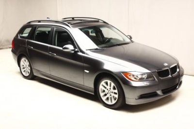 2006 BMW 325  xiT