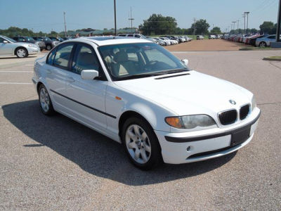 2005 BMW 325 i