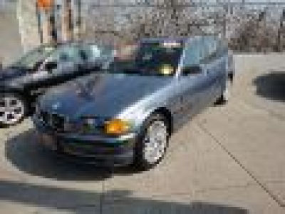 2001 BMW 325  i