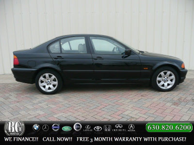 2001 BMW 325  i