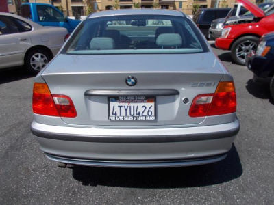 2001 BMW 325 i