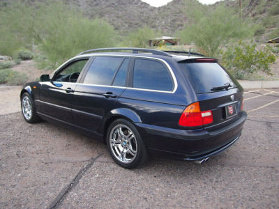 2003 BMW 325 iT