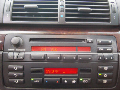 2003 BMW 325 iT