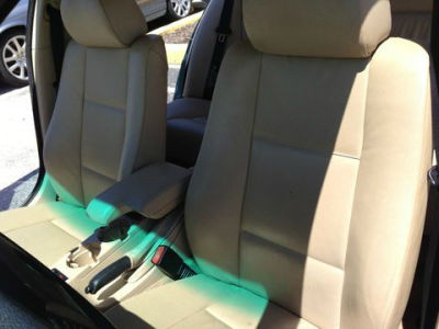 2003 BMW 325  xi