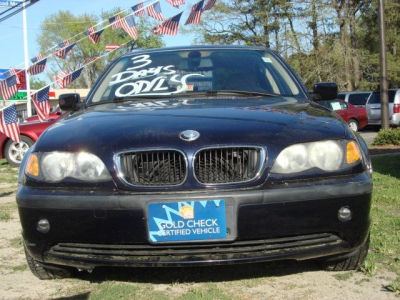 2003 BMW 325  i