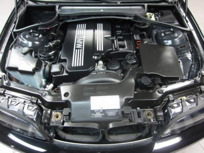 2003 BMW 325  Ci