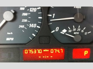 2004 BMW 325  Ci