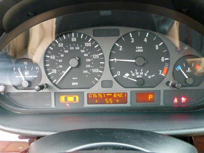 2005 BMW 325 i